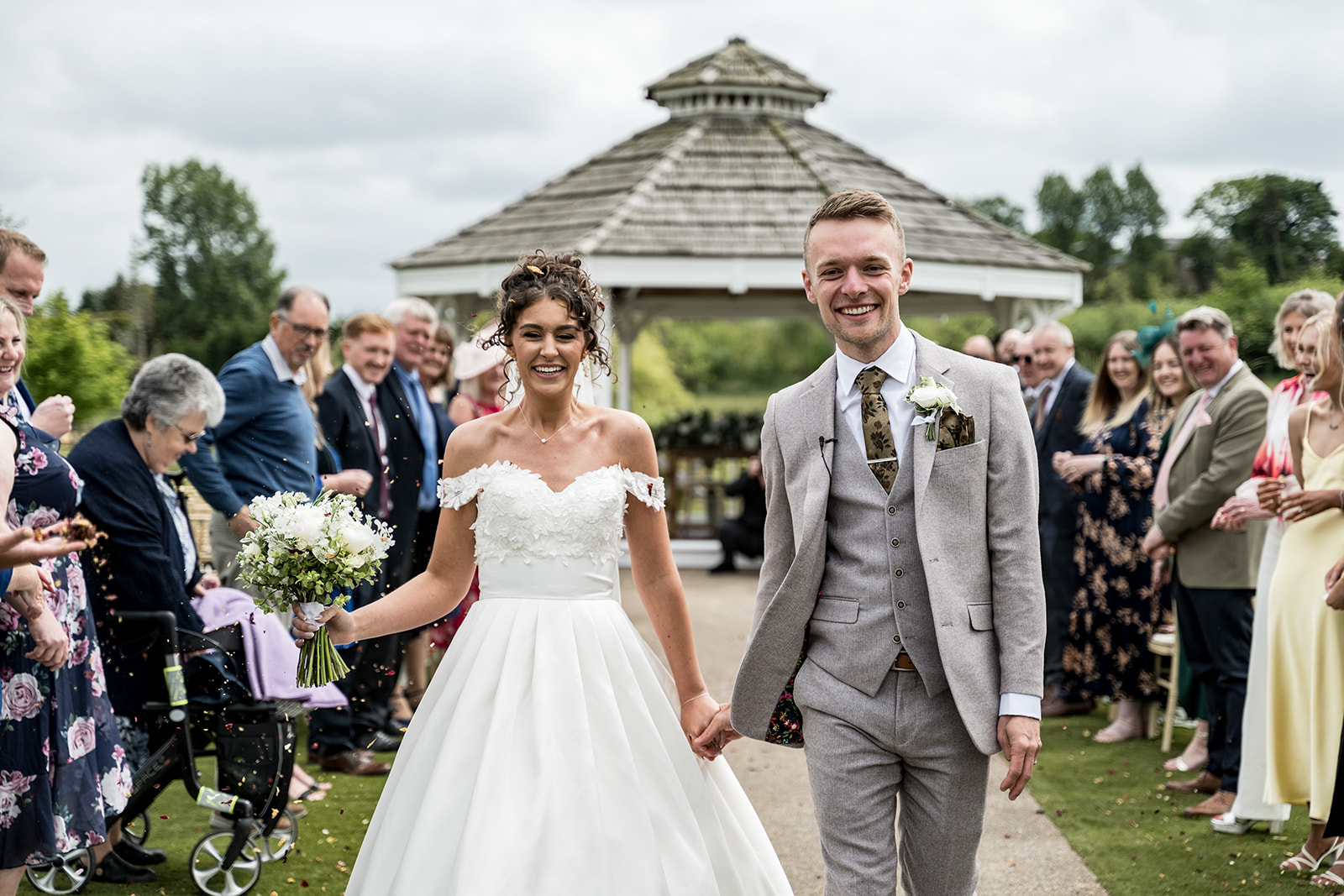 Sweetpea Macfie Chesterfield Wedding and Funeral Florist